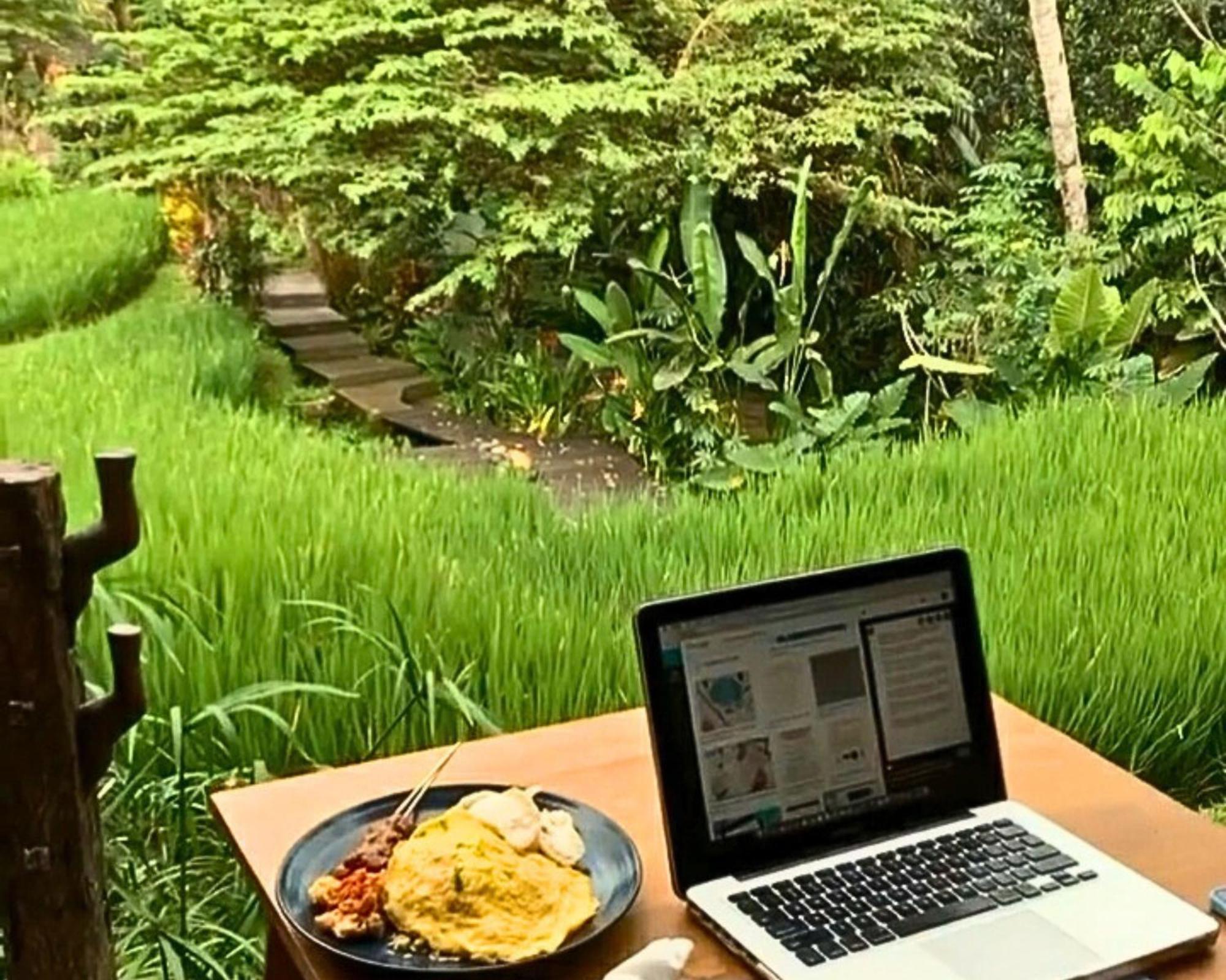 Menzel Ubud Exteriör bild